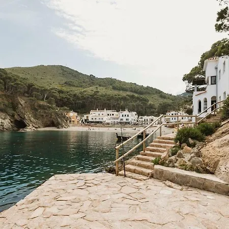 Apartment Com En Un Vaixell *
