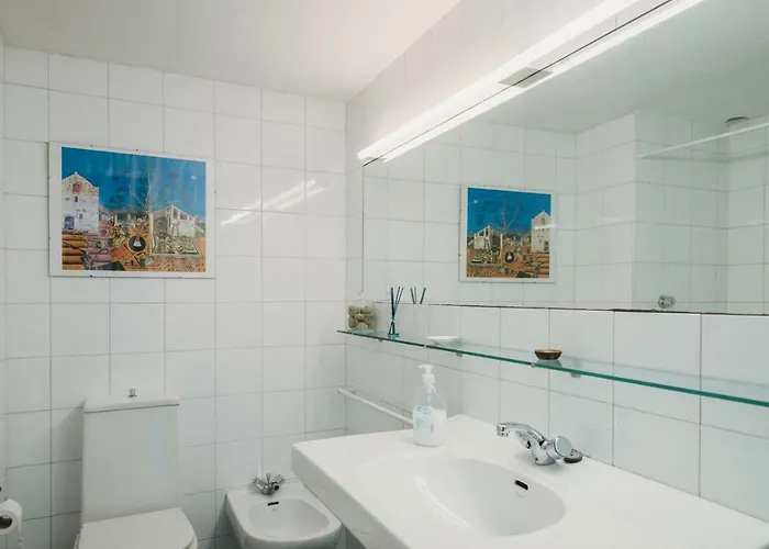 Apartment Com En Un Vaixell Begur